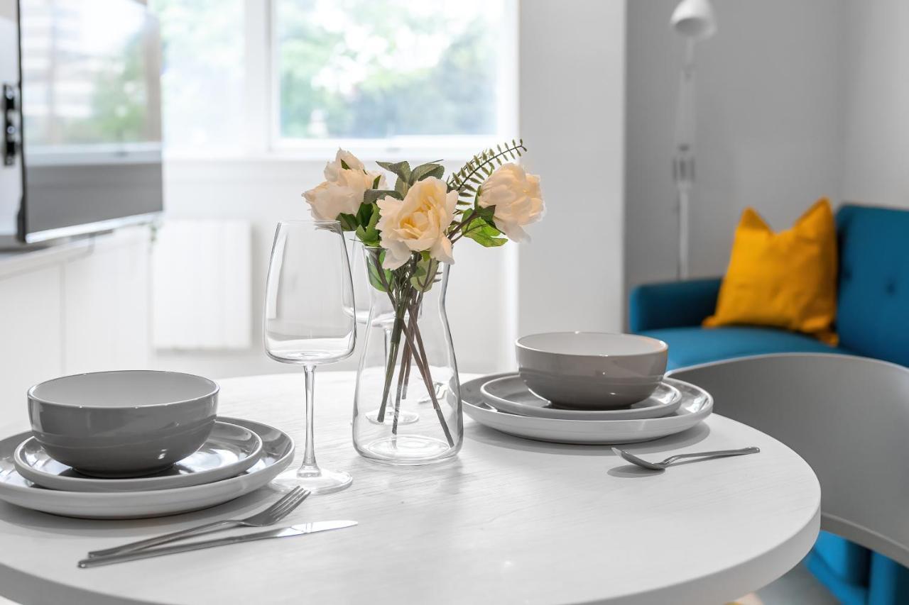 לונדון Livestay-Modern Apartments Next To Wembley Stadium מראה חיצוני תמונה