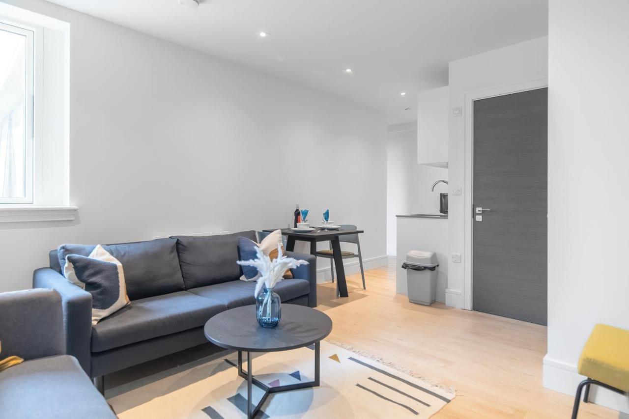 לונדון Livestay-Modern Apartments Next To Wembley Stadium מראה חיצוני תמונה