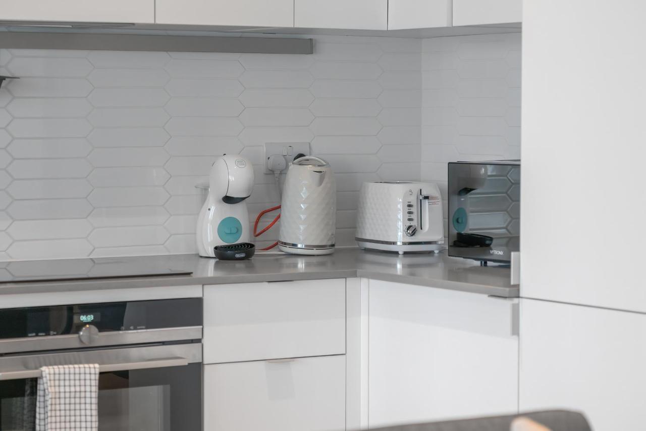 לונדון Livestay-Modern Apartments Next To Wembley Stadium מראה חיצוני תמונה